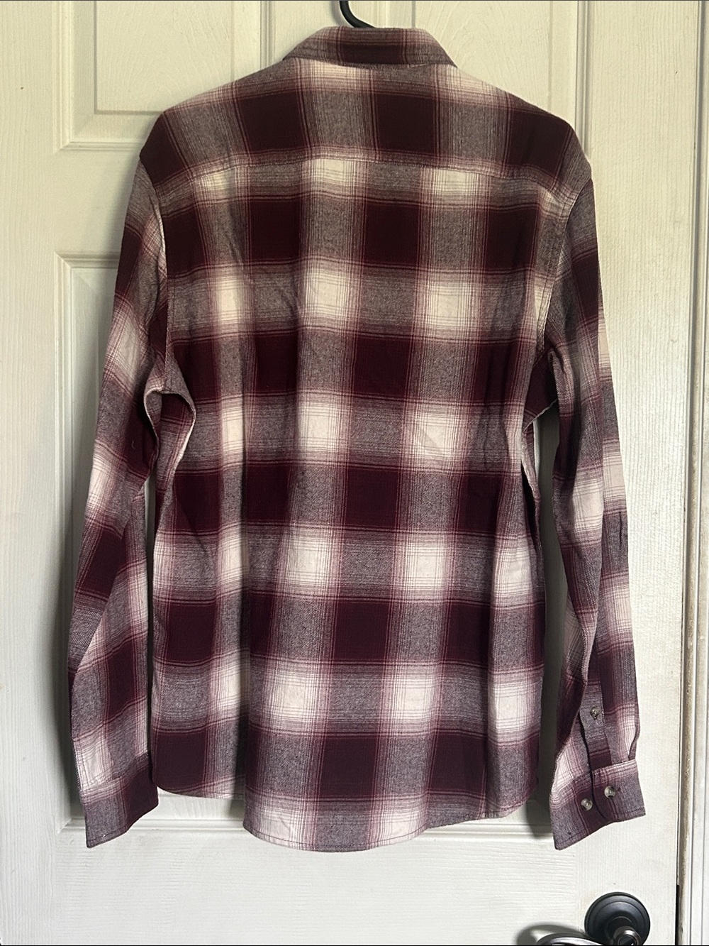 NWT Sonoma super soft flannel burgundy plaid button down shirt size medium - Picture 2 of 5